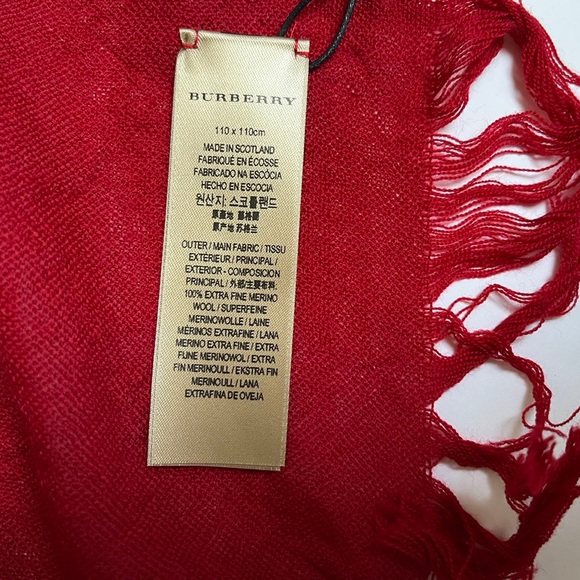 Burberry scarf - Picture 8 of 8